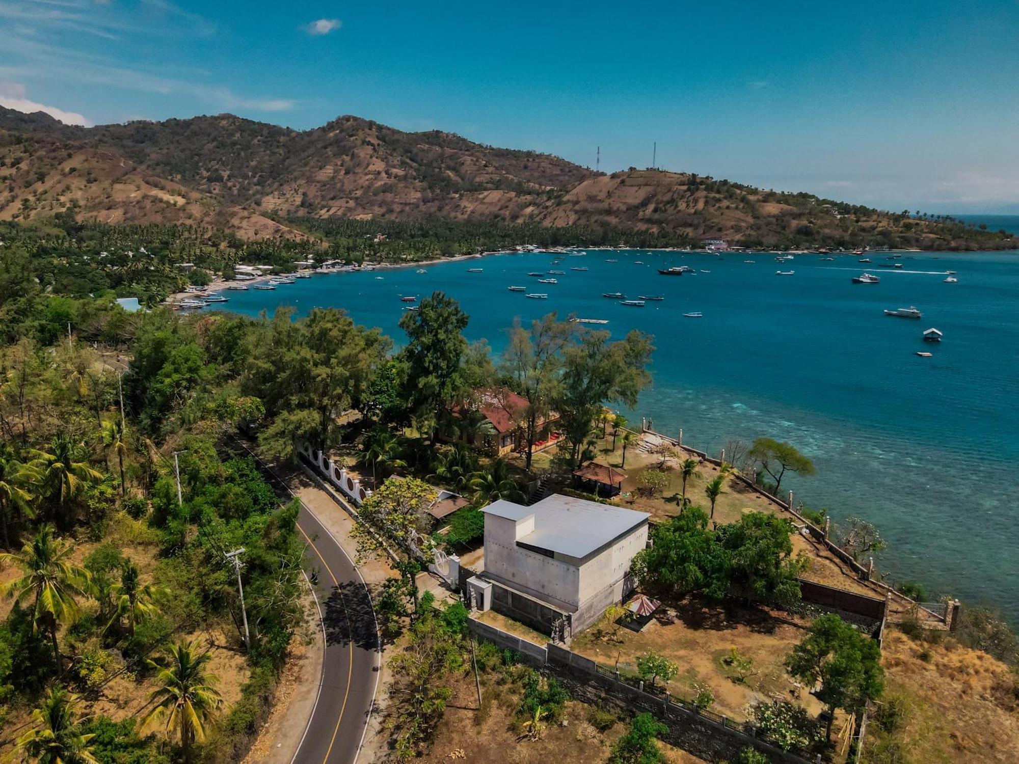 Villa Gili View By Maza Teluknarat Exterior foto
